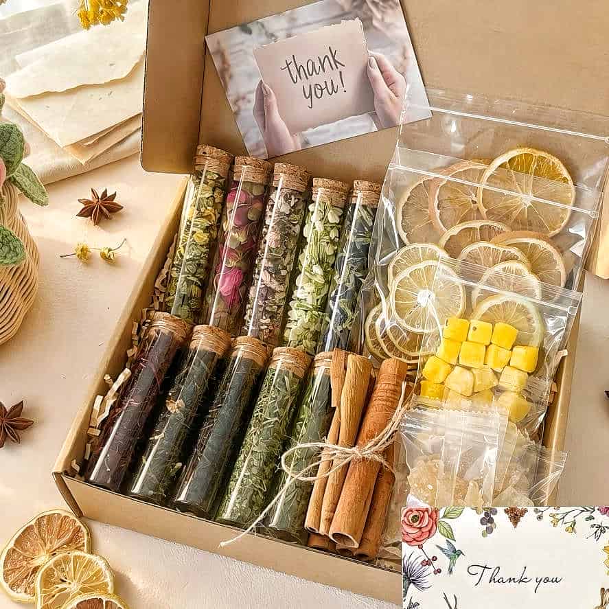 Floral Tea Blending Kit Gift Set | DIY Herbal Tea Kit for Her | Self Care Relaxation Gift | Aesthetic Tea Box | Birthday Gift