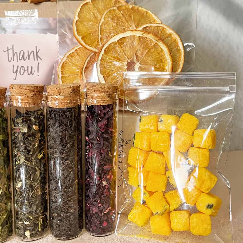 Floral Tea Blending Kit Gift Set | DIY Herbal Tea Kit for Her | Self Care Relaxation Gift | Aesthetic Tea Box | Birthday Gift