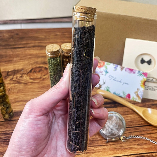Luxury Tea Sampler Gift Set – 12 Loose Leaf Herbal Teas for Lovers
