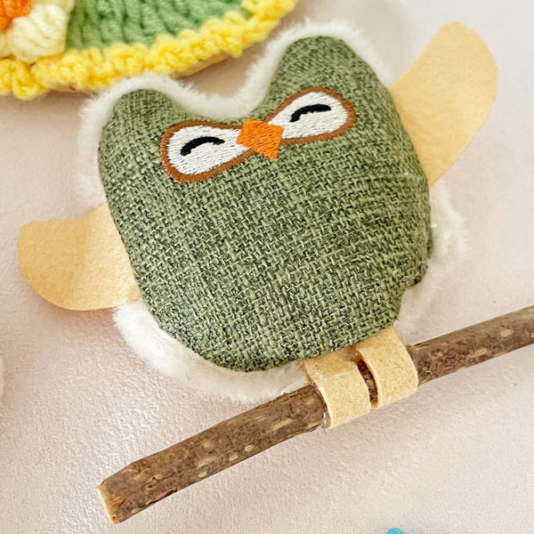 Interactive Cat Toy Gift Box – Mint Toys & Sunflower Hat
