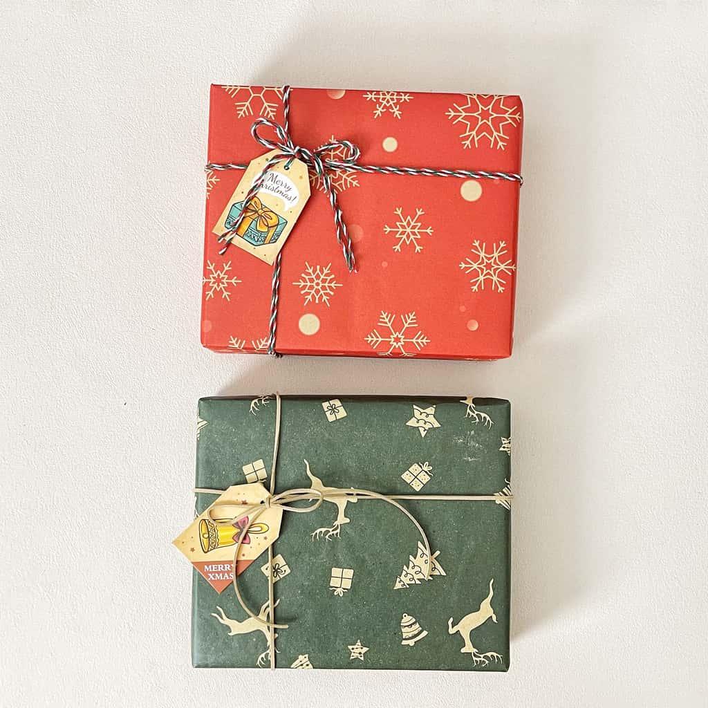 Christmas Gift Wrapping Service | Vintage Reindeer Kraft or Classic Red Snowflake | Ready to Gift