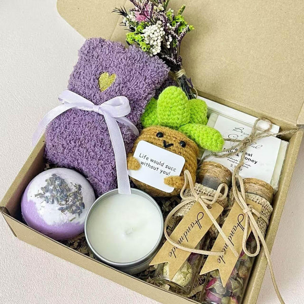 Luxury Spa & Tea Gift Box – Socks, Candle, Bath Bombs & Succulent Plushie