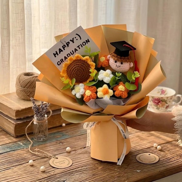 Crochet Graduation Bouquet, Curly Hair Grad Doll with Sunflower, Knitted Everlasting Flowers, College High School Grad Gift, Class of 2026