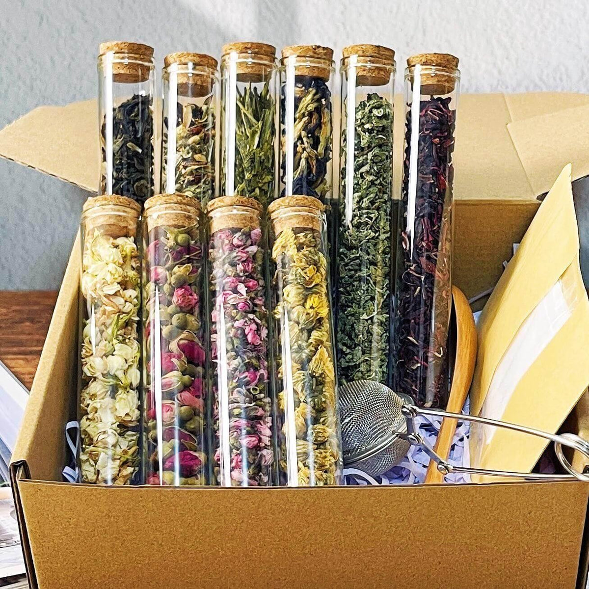 Botanical Blooming Tea Gift Set – Herbal Infusions Sampler for Occasions